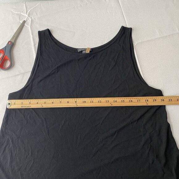 Eileen Fisher Size XL Black 100% Silk Scoop Neck Tank Shell Minimalist Capsule - Picture 6 of 8